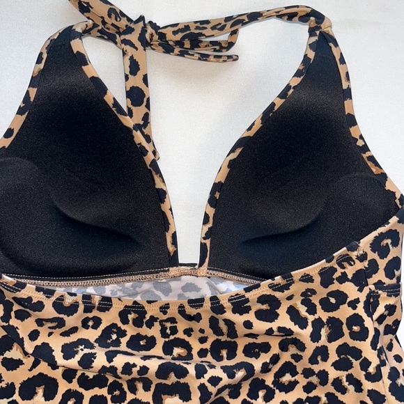 Salt + Cove Juniors' Animal-Print Halter Tankini Top Sz LARGE - Picture 7 of 10